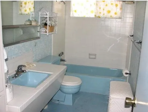 very-vintage-las-vegas-midcentury-bathroom1