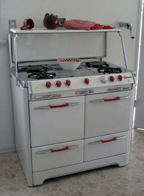 stephanies-vintage-stove stephanies-vintage-stove