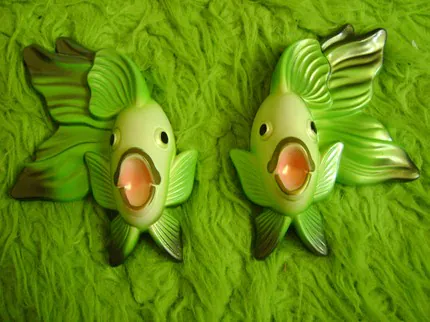 green etxy chalkware fishes