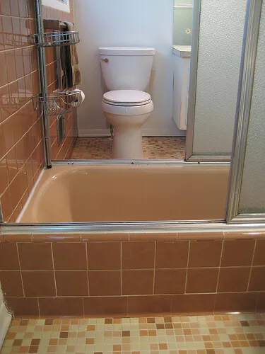 jack-n-jill-pink-bathroom jack-n-jill-pink-bathroom