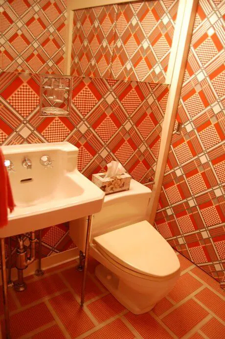 70s-bathroom-wallpaper 70s-bathroom-wallpaper