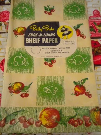 Betty Brite "Edge 'n Lining" shelf paper from RetroRubbish. 12" deep, 15' wide, $10. Click on the image to go to the listing.