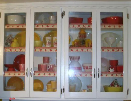 china-hutch-with-vintage-shelf-edging