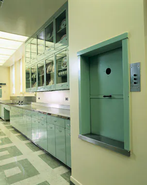 Marjorie-post-Hillwood-1950s-pantry-dumbwaiter