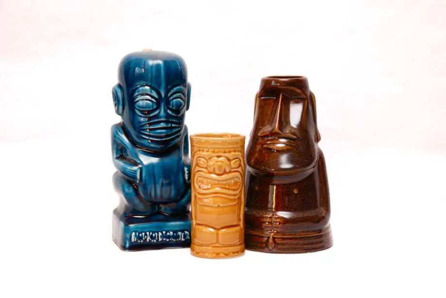 retro-tiki-salt-pepper-tootpick