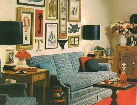 1969-living-room-with-great-picture-arrangement