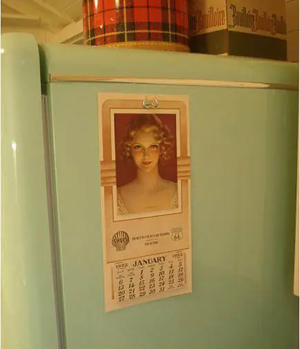 1952-calendar-in-the-kitchen