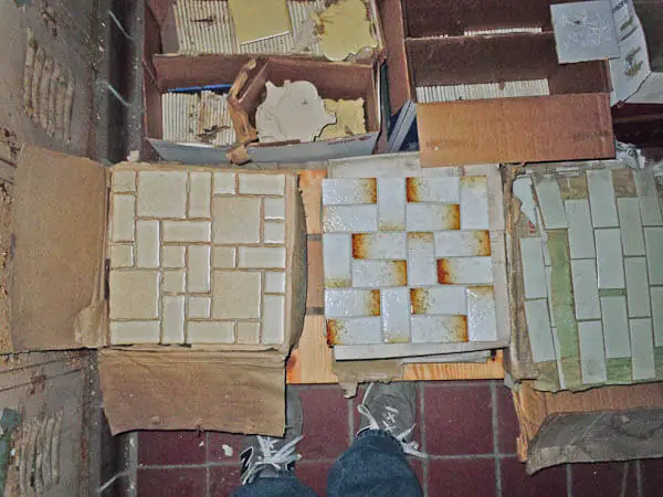 NOS-1970s-bathroom-tile-copyright-retro-renovation-3