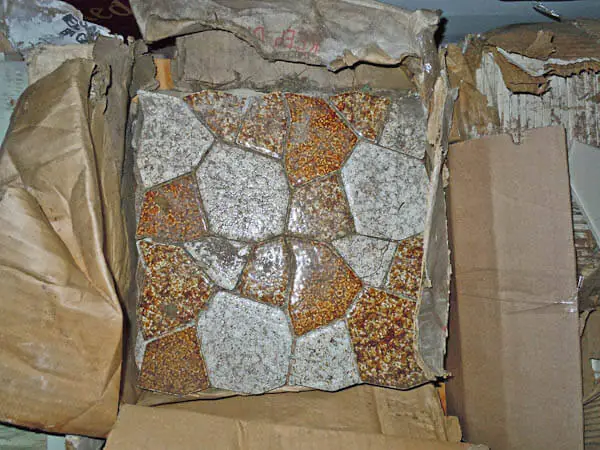 NOS-1970s-bathroom-tile-copyright-retro-renovation-4