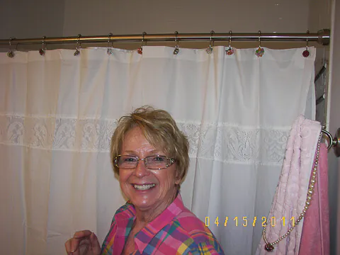 aunt mary anne helps decorate mom's bathroom