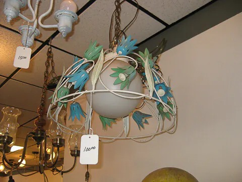 vintage-tole-light