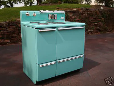 vintage ge stove in robins egg blue