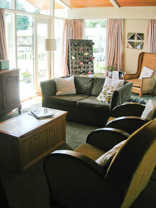living-room-with-wall-of-windows