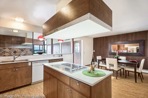 midcentury-modern-kitchen midcentury modern kitchen