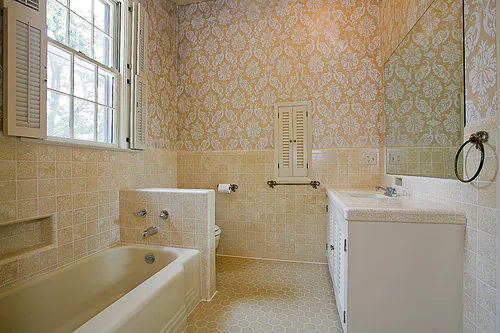 1950s-bathroom yellow and bone bathroom