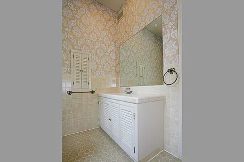 1950s-bathroom 1956 bathroom