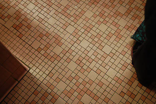 pink-bathroom-floor-tile