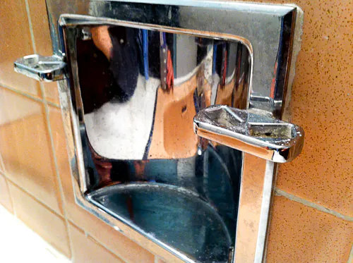 vintage-toothbrush-holder original vintage chrome toothbrush holder