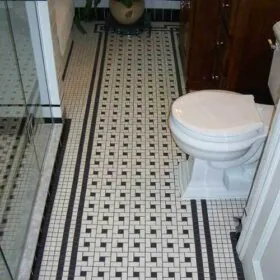 black-white-bathroom