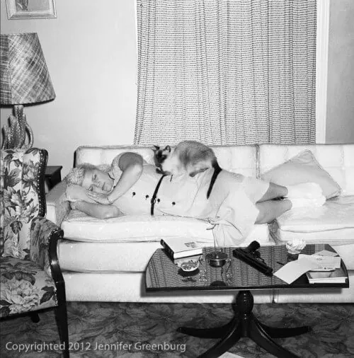 jennifer-greenburg-napping-with-floyd