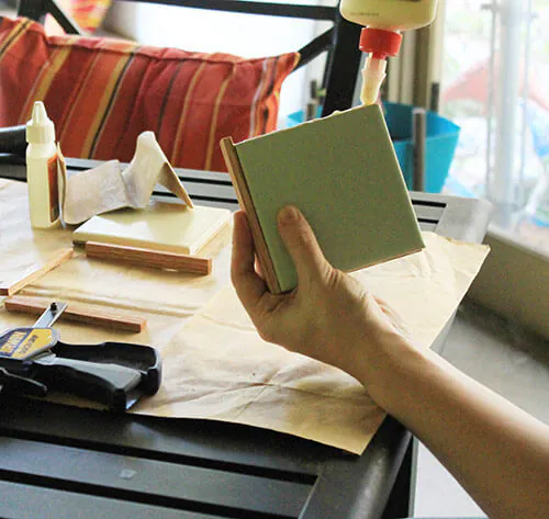 glue-sides-to-base-3 glue-sides-to-base-3