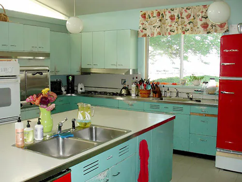 red-and-aqua-kitchen