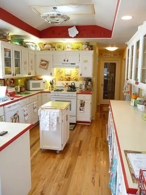 red-and-yellow-vintage-kitchen