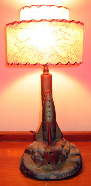 1964-Buck-Rogers-Rocketship-lamp