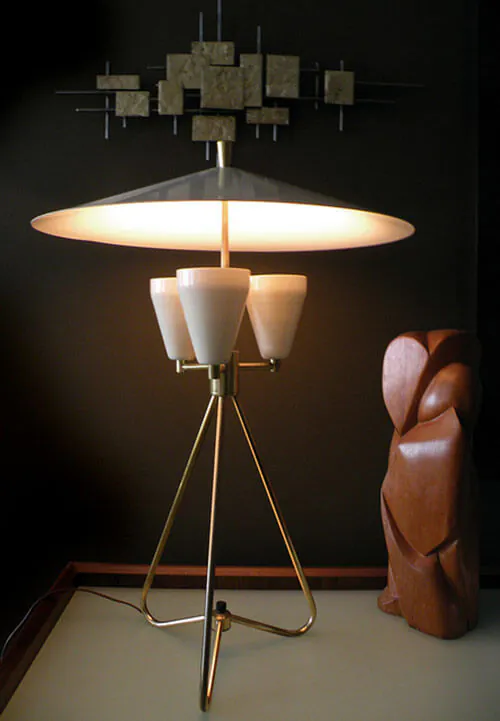 MadModern-mcm-table-lamp