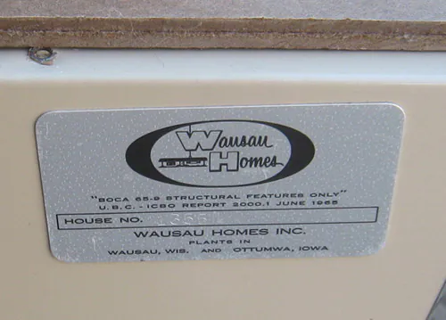 Wausau-Homes-bath-vanity-plaque