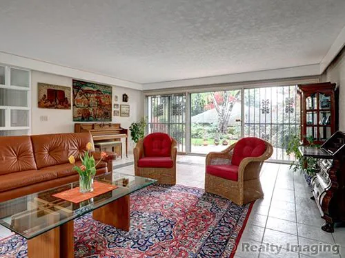 living-room-mid-century-time-capsule-house living-room-mid-century-time-capsule-house
