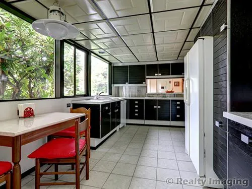 time-capsule-kitchen-black-and-white-midcentury time-capsule-kitchen-black-and-white-midcentury