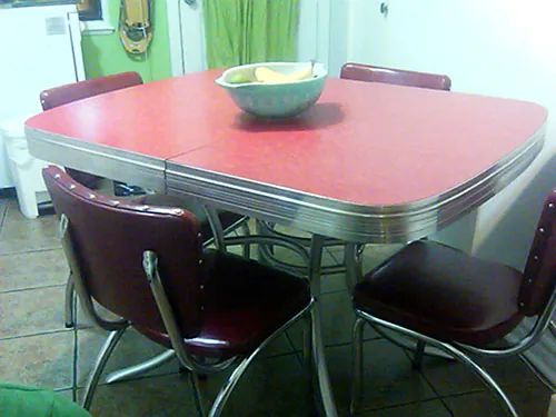 red-dinette-with-chrome-accents-vintage