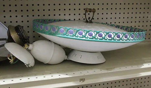 vintage-pull-down-light