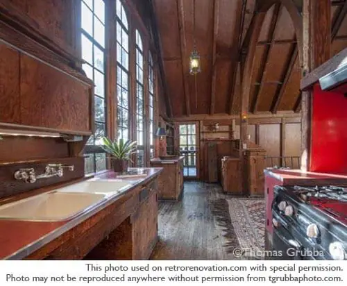 storybook-house-with-red-countertops