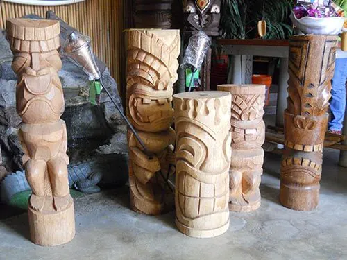 Carved tiki statues at Oceanic Arts