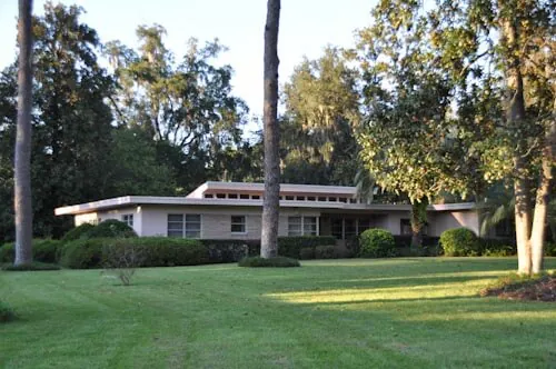 midcentury modern house