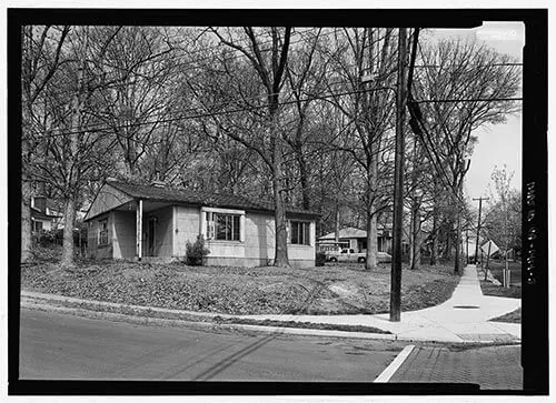 Library of Congress, Prints and Photographs Division, Historic American Buildings Survey or Historic American Engineering Record, Reproduction Number HABS VA-1414-3