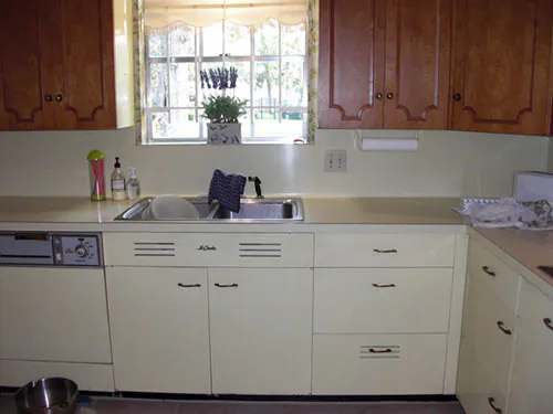 st-charles-cabinets
