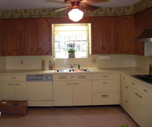 st-charles-steel-kitchen