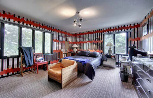 1970s-bedroom