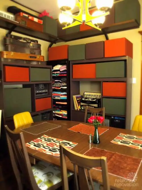 retro-60s-dining-room