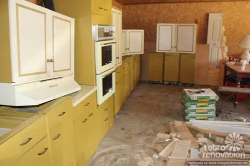 st-charles-metal-cabinets