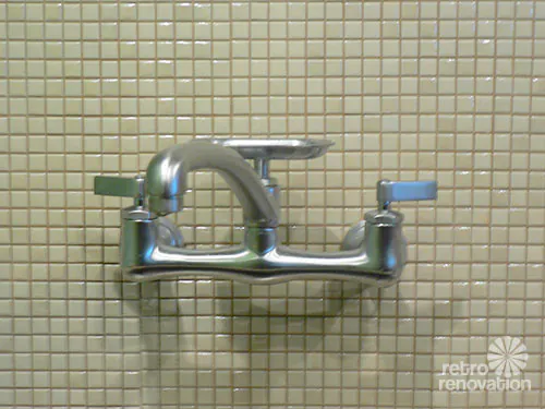 vintage-kitchen-faucet