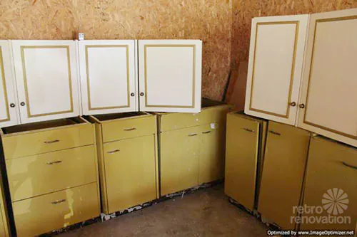 vintage-steel-kitchen-cabinets