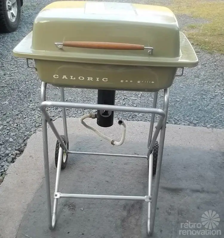 vintage Caloric gas barbecue grill