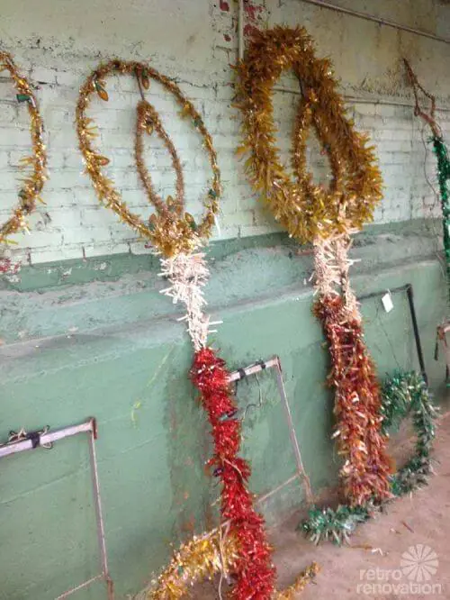 vintage-tinsel-decoration