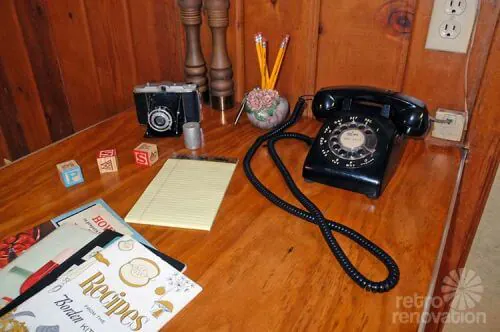retro-telephone
