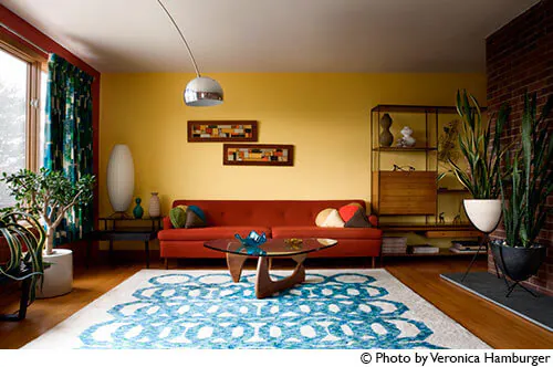mid-century-living-room-red-sofa