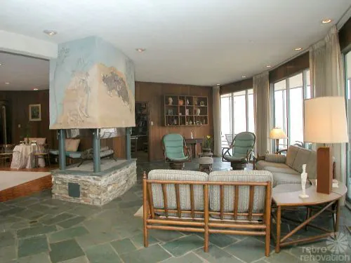 retro-floating-fireplace